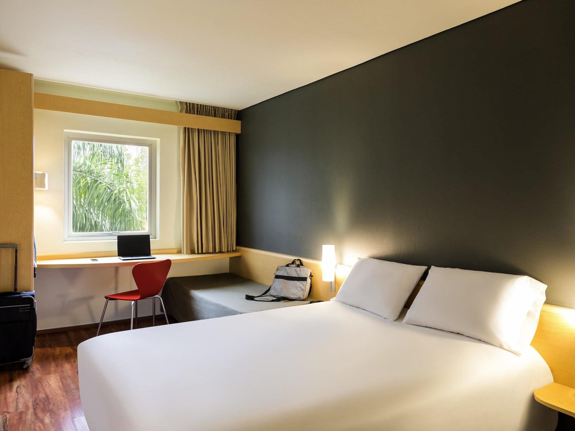 Ibis Monterrey Valle San Pedro Garza Garcia Exterior foto